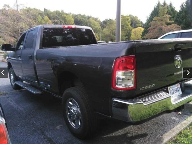 2022 RAM 2500 Big Horn Crew Cab 4x4 8 Box 2022 RAM 2500 Big Horn Crew Cab 4x4 8 Box