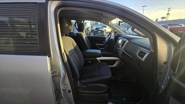 2018 Nissan Titan SV