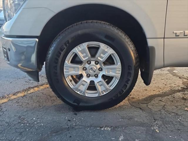 2018 Nissan Titan SV