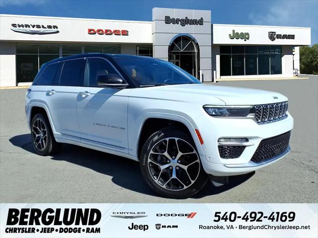 2022 Jeep Grand Cherokee Summit Reserve 4x4 2022 Jeep Grand Cherokee Summit Reserve 4x4