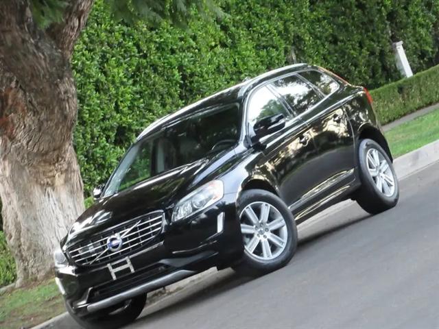 2016 Volvo XC60 T6 Drive-E Platinum