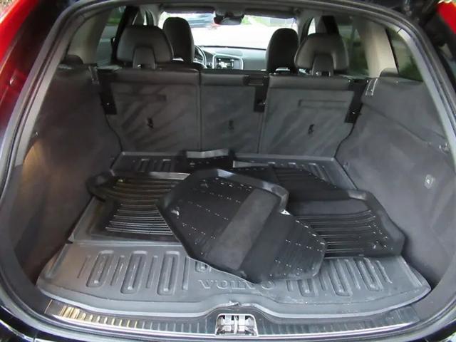 2016 Volvo XC60 T6 Drive-E Platinum