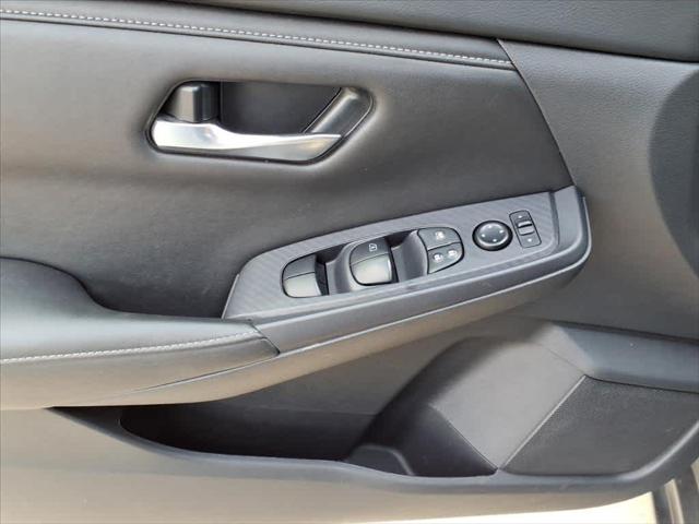 2024 Nissan Sentra SV Xtronic CVT 2024 Nissan Sentra SV Xtronic CVT