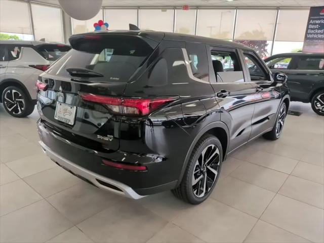 2025 Mitsubishi Outlander PHEV SE S-AWC