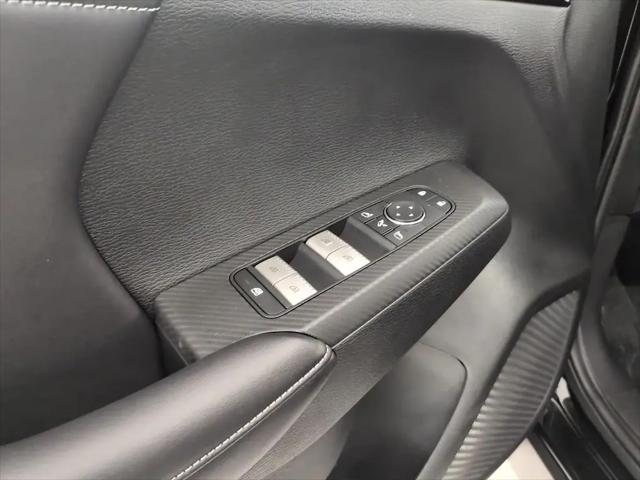 2025 Mitsubishi Outlander PHEV SE S-AWC