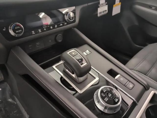 2025 Mitsubishi Outlander PHEV SE S-AWC