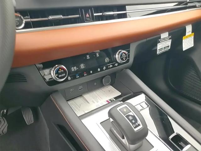 2025 Mitsubishi Outlander PHEV SEL S-AWC