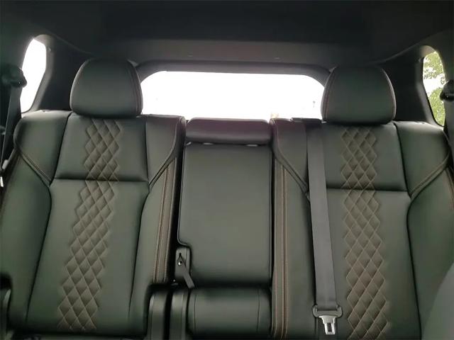 2025 Mitsubishi Outlander PHEV SEL S-AWC