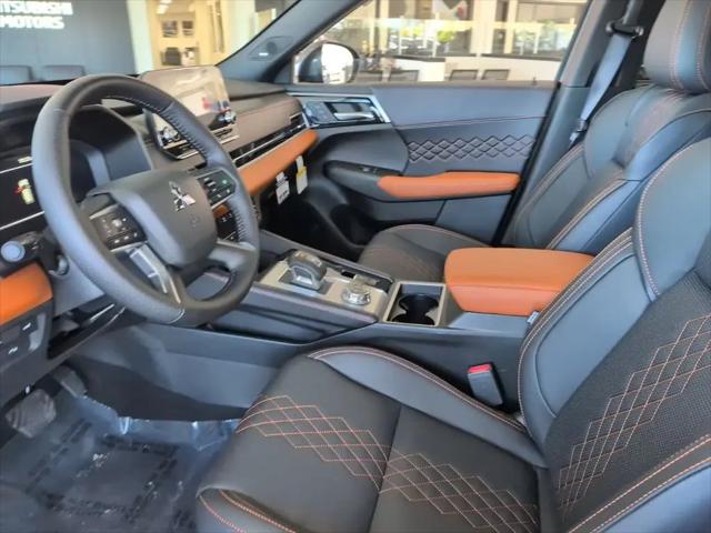 2025 Mitsubishi Outlander PHEV SEL S-AWC