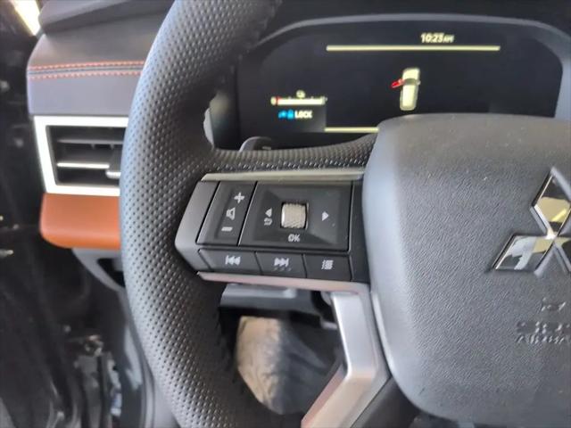 2025 Mitsubishi Outlander PHEV SEL S-AWC