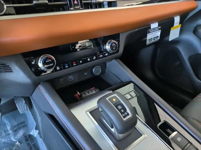 2025 Mitsubishi Outlander PHEV SEL S-AWC