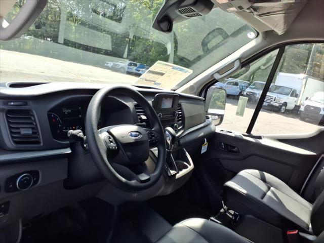 2025 Ford Transit Cargo Van Base
