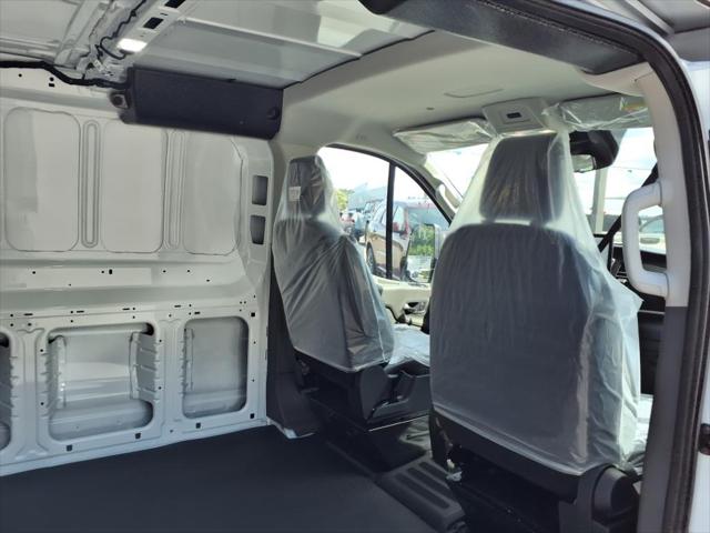 2025 Ford Transit Cargo Van Base