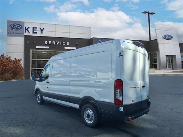 2025 Ford Transit Cargo Van Base