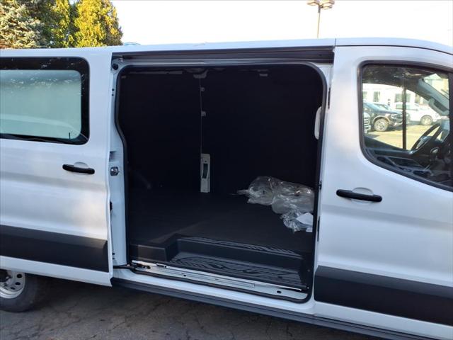 2025 Ford Transit Cargo Van Base