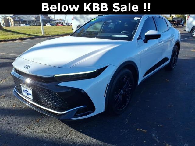 2023 Toyota Crown Limited 2023 Toyota Crown Limited