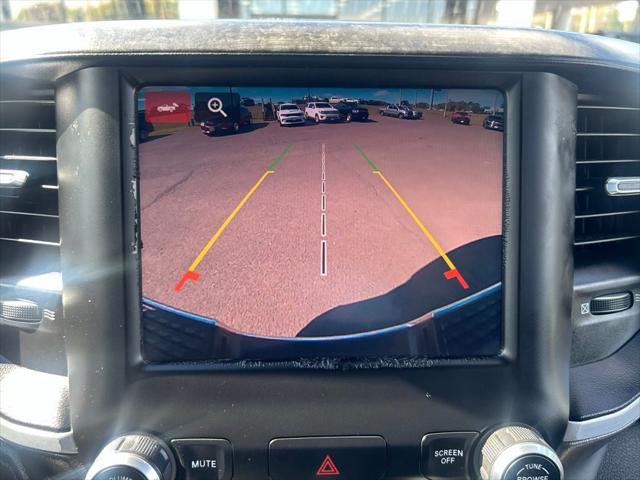 2022 RAM 2500 Big Horn Crew Cab 4x4 8 Box 2022 RAM 2500 Big Horn Crew Cab 4x4 8 Box