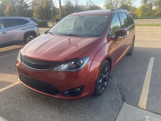 2018 Chrysler Pacifica Touring L 2018 Chrysler Pacifica Touring L