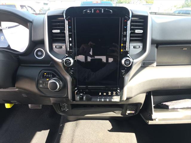 2024 RAM 2500 Big Horn Crew Cab 4x4 64 Box