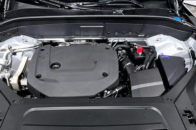 2024 Volvo XC90 B6 Plus Bright Theme 7-Seater