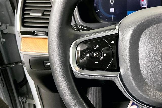 2024 Volvo XC90 B6 Plus Bright Theme 7-Seater