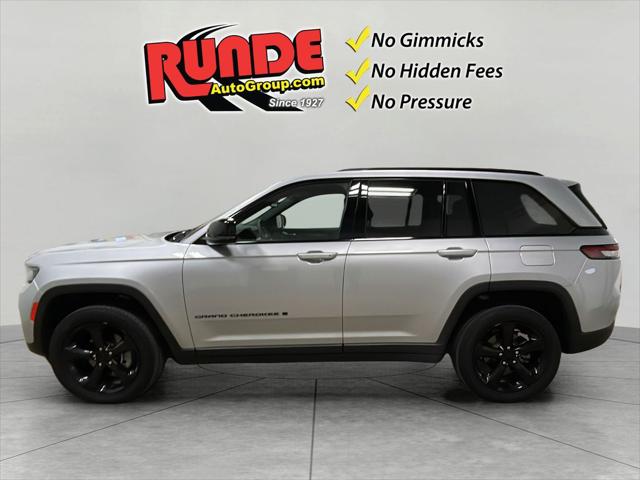 2023 Jeep Grand Cherokee Altitude 4x4