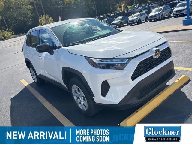 2024 Toyota RAV4 LE 2024 Toyota RAV4 LE