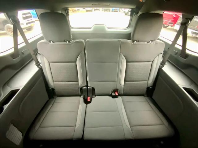 2026 Chevrolet Suburban LS, 4WD