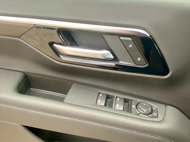 2026 Chevrolet Suburban LS, 4WD