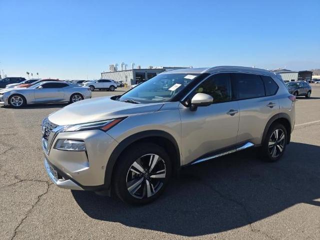 2023 Nissan Rogue Platinum FWD