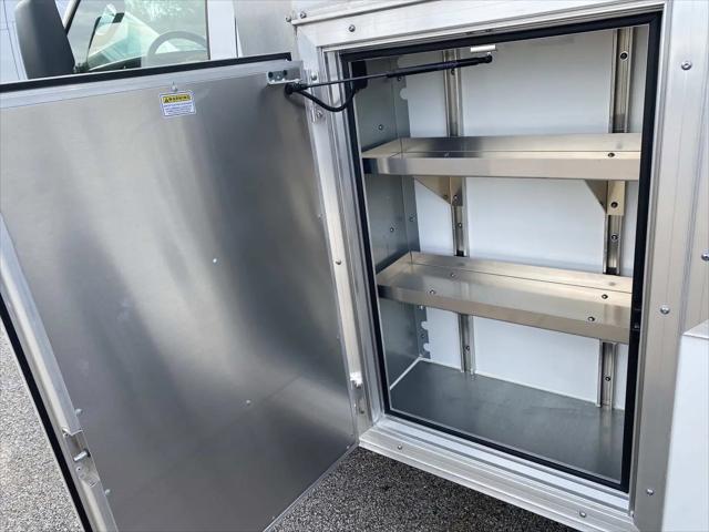 2025 Chevrolet Express Cutaway Work Van