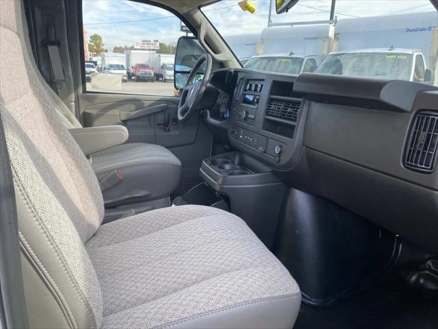 2025 Chevrolet Express Cutaway Work Van