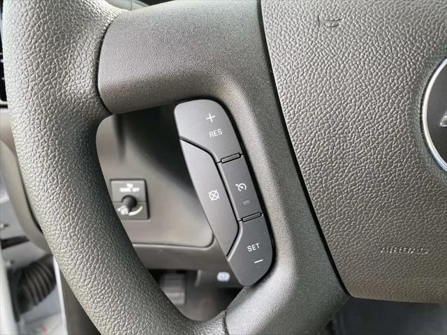 2025 Chevrolet Express Cutaway Work Van