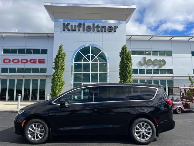 2026 Chrysler Pacifica PACIFICA SELECT AWD 2026 Chrysler Pacifica PACIFICA SELECT AWD