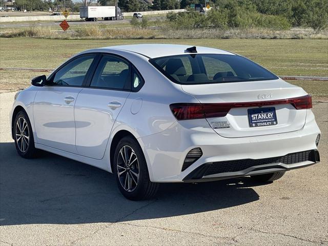 2024 Kia Forte LXS 2024 Kia Forte LXS