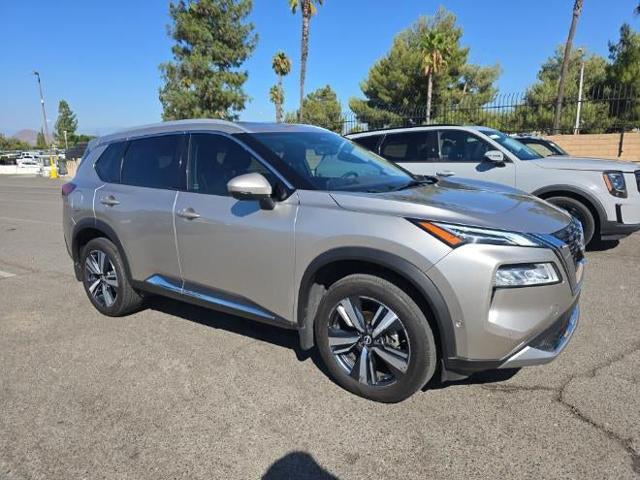 2023 Nissan Rogue Platinum FWD