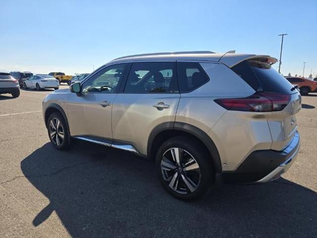 2023 Nissan Rogue Platinum FWD