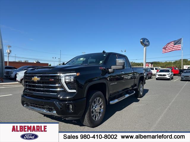 2025 Chevrolet Silverado 2500HD 4WD Crew Cab Standard Bed LT