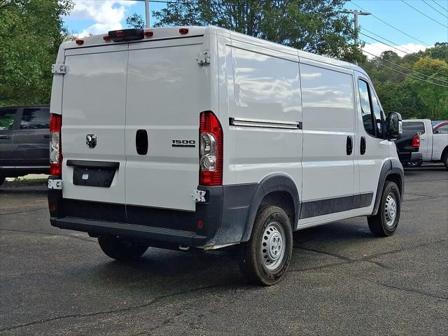 2026 Ram ProMaster Cargo Van Tradesman Low Roof 118" WB w/Pass Seat