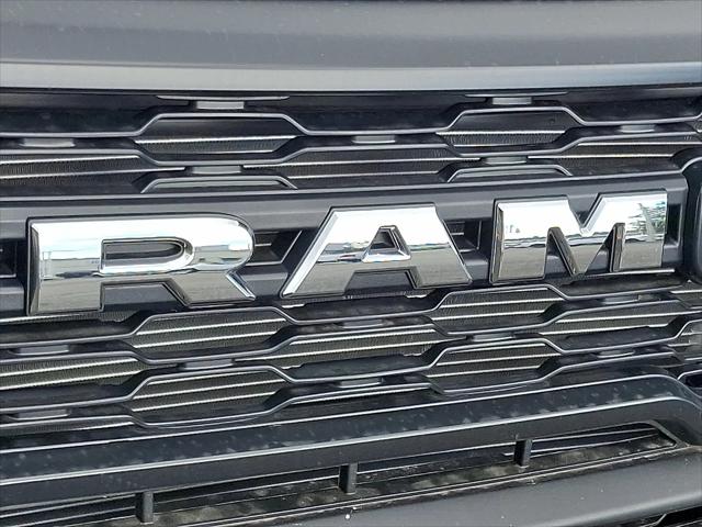 2026 Ram ProMaster Cargo Van Tradesman Low Roof 118" WB w/Pass Seat