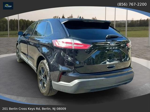2021 Ford Edge SE