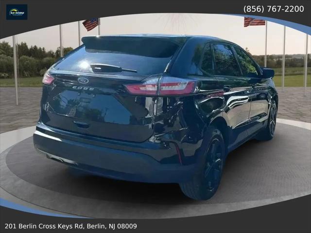 2021 Ford Edge SE