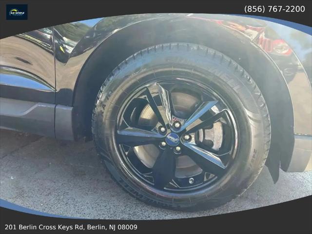 2021 Ford Edge SE