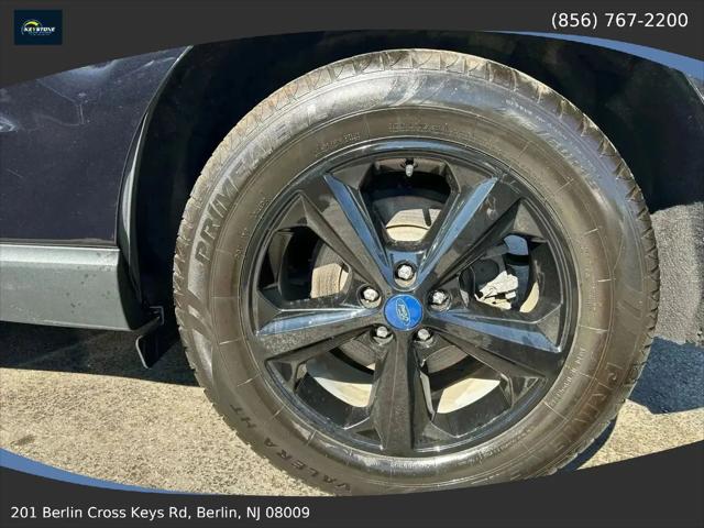 2021 Ford Edge SE