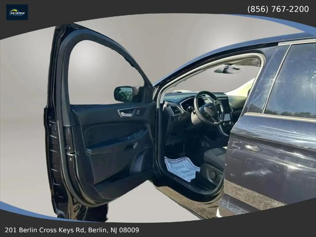 2021 Ford Edge SE
