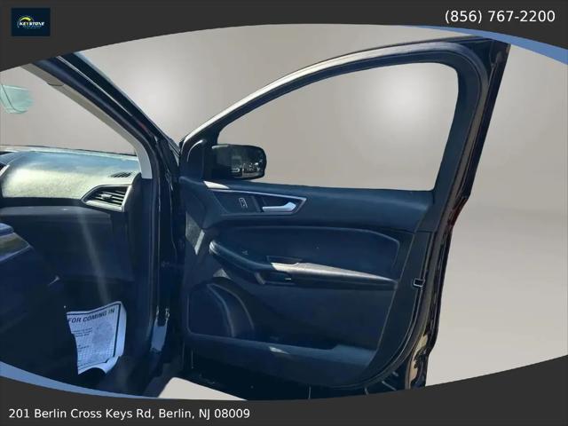 2021 Ford Edge SE