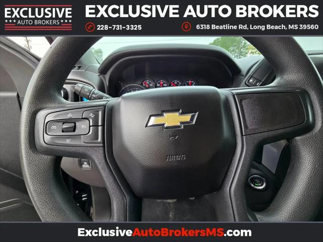 2024 Chevrolet Silverado 1500 4WD Crew Cab Short Bed Custom