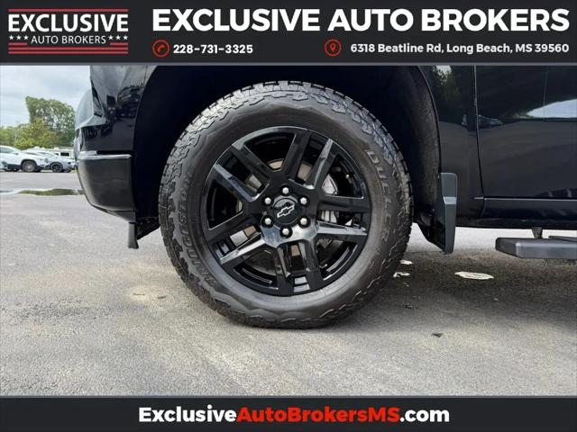 2024 Chevrolet Silverado 1500 4WD Crew Cab Short Bed Custom