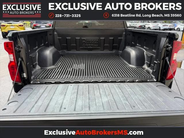 2024 Chevrolet Silverado 1500 4WD Crew Cab Short Bed Custom