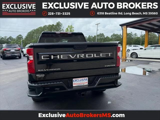 2024 Chevrolet Silverado 1500 4WD Crew Cab Short Bed Custom